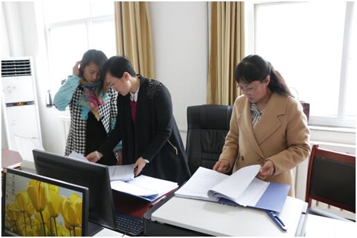 定西市档案局督查全市档案数字化及“双套”进馆工作